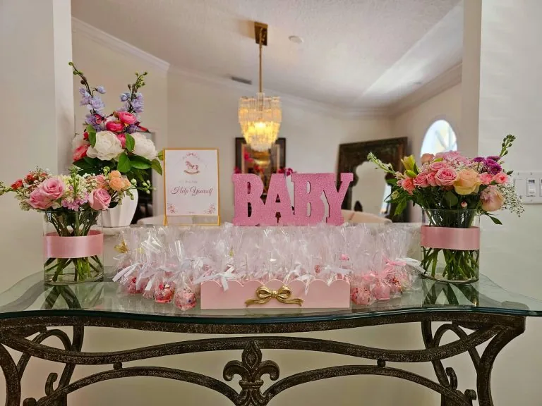 Favors, ready to go